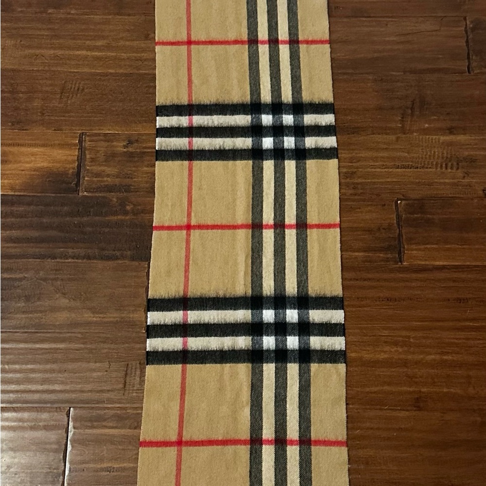 BURBERRY 80% Cashmere 20% Silk Giant Check Scarf